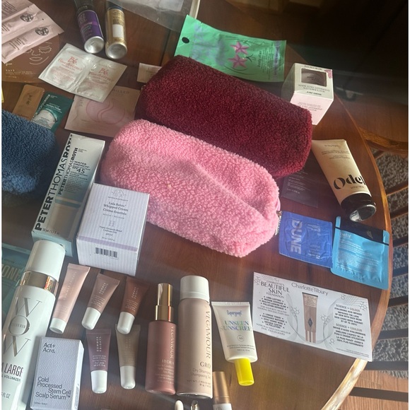 Makeup Mystery Bundle - Picture 10 of 15